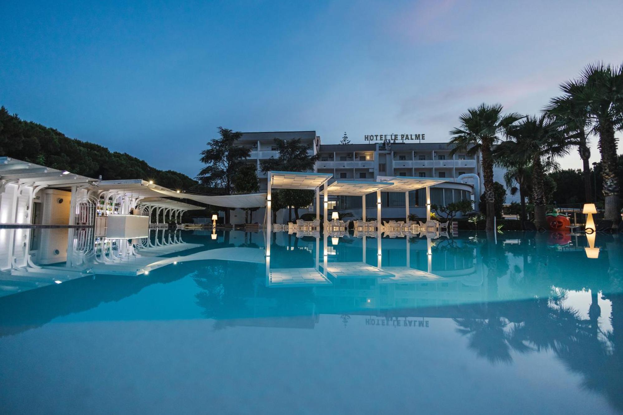פסטום Hotel Le Palme מראה חיצוני תמונה