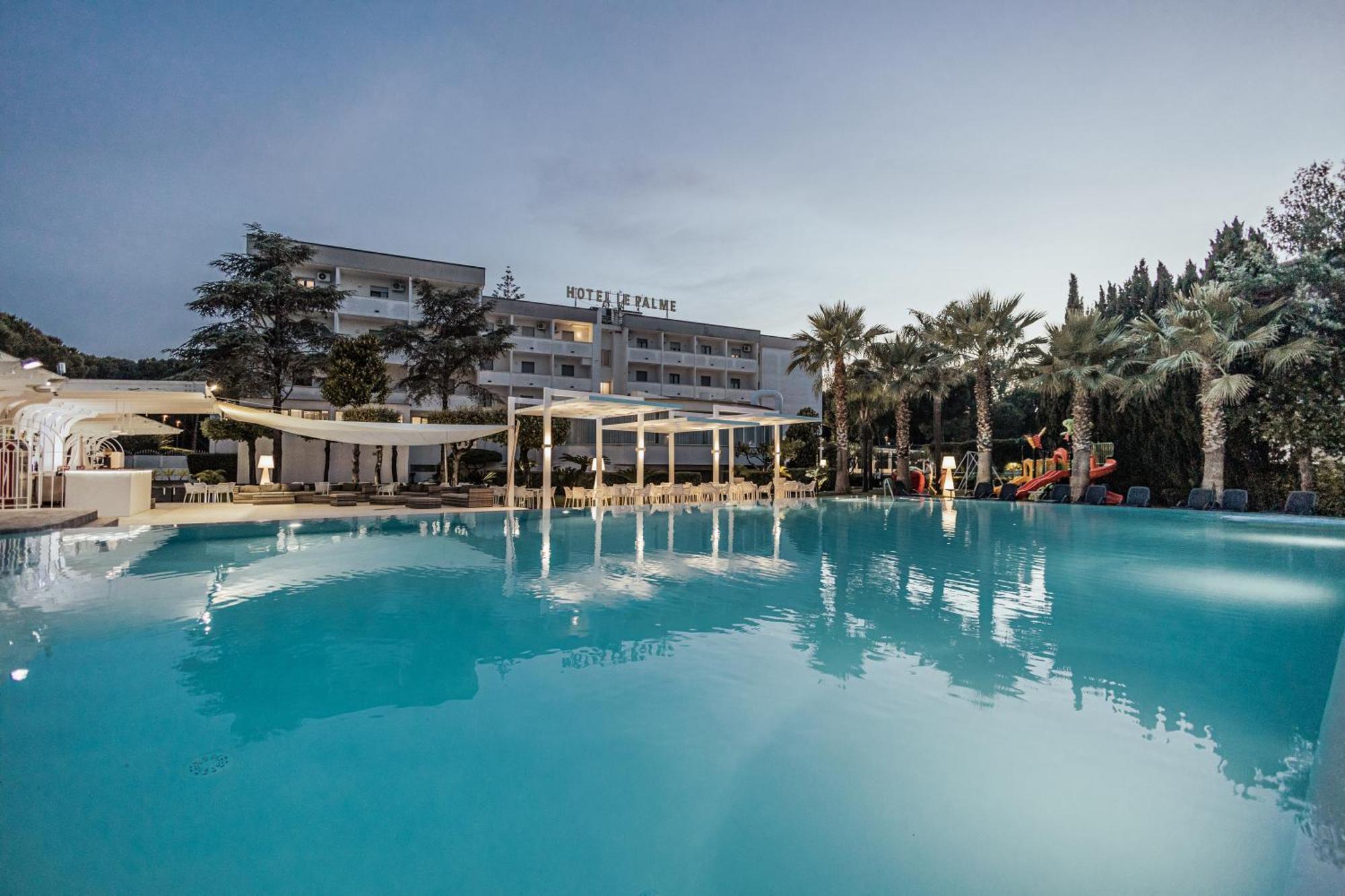 פסטום Hotel Le Palme מראה חיצוני תמונה