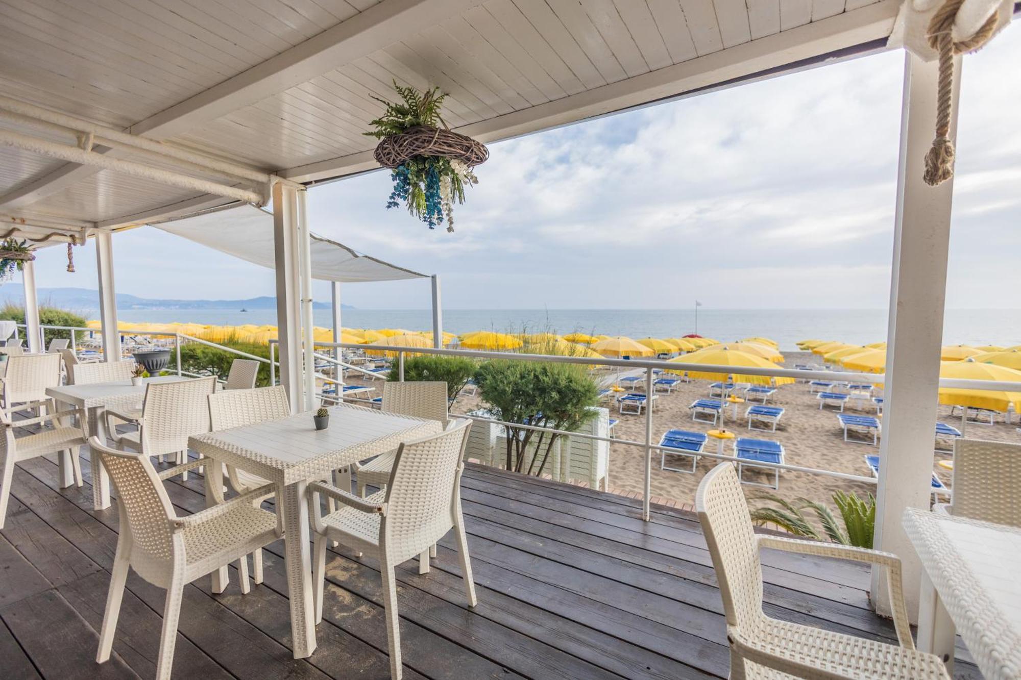 פסטום Hotel Le Palme מראה חיצוני תמונה