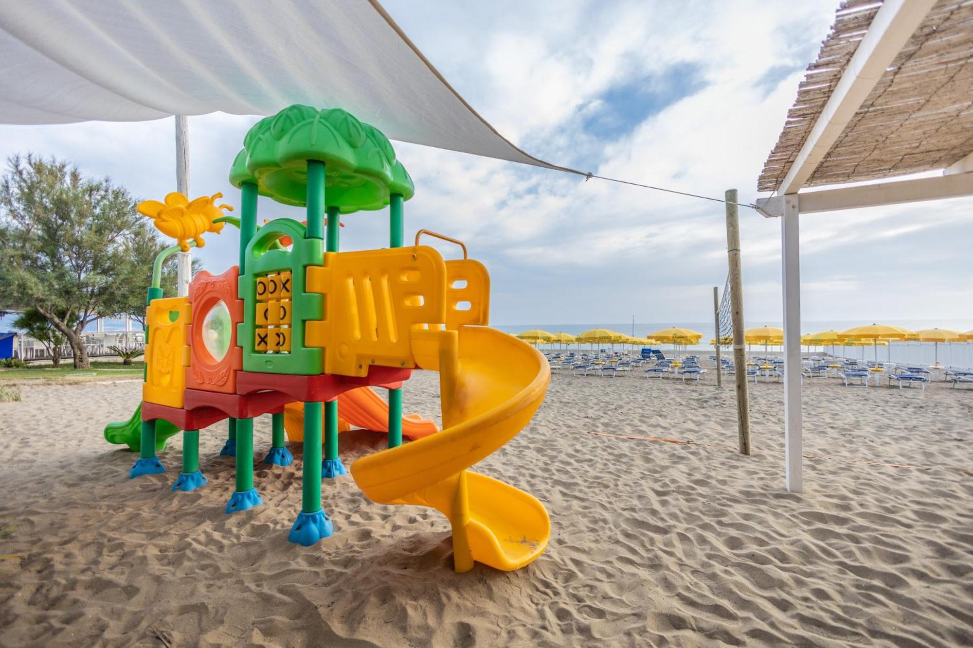 פסטום Hotel Le Palme מראה חיצוני תמונה