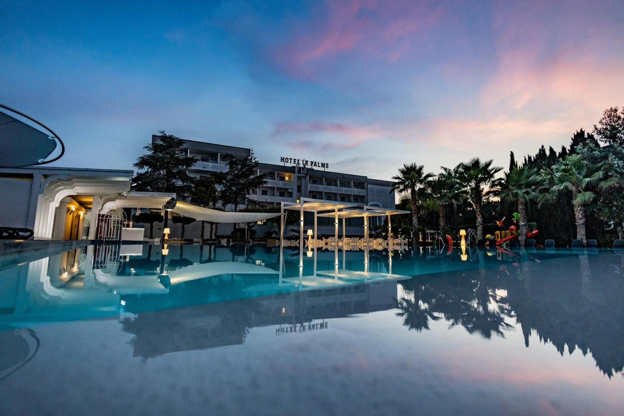 פסטום Hotel Le Palme מראה חיצוני תמונה