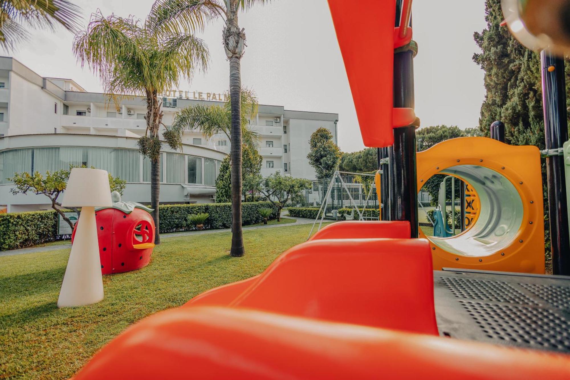 פסטום Hotel Le Palme מראה חיצוני תמונה