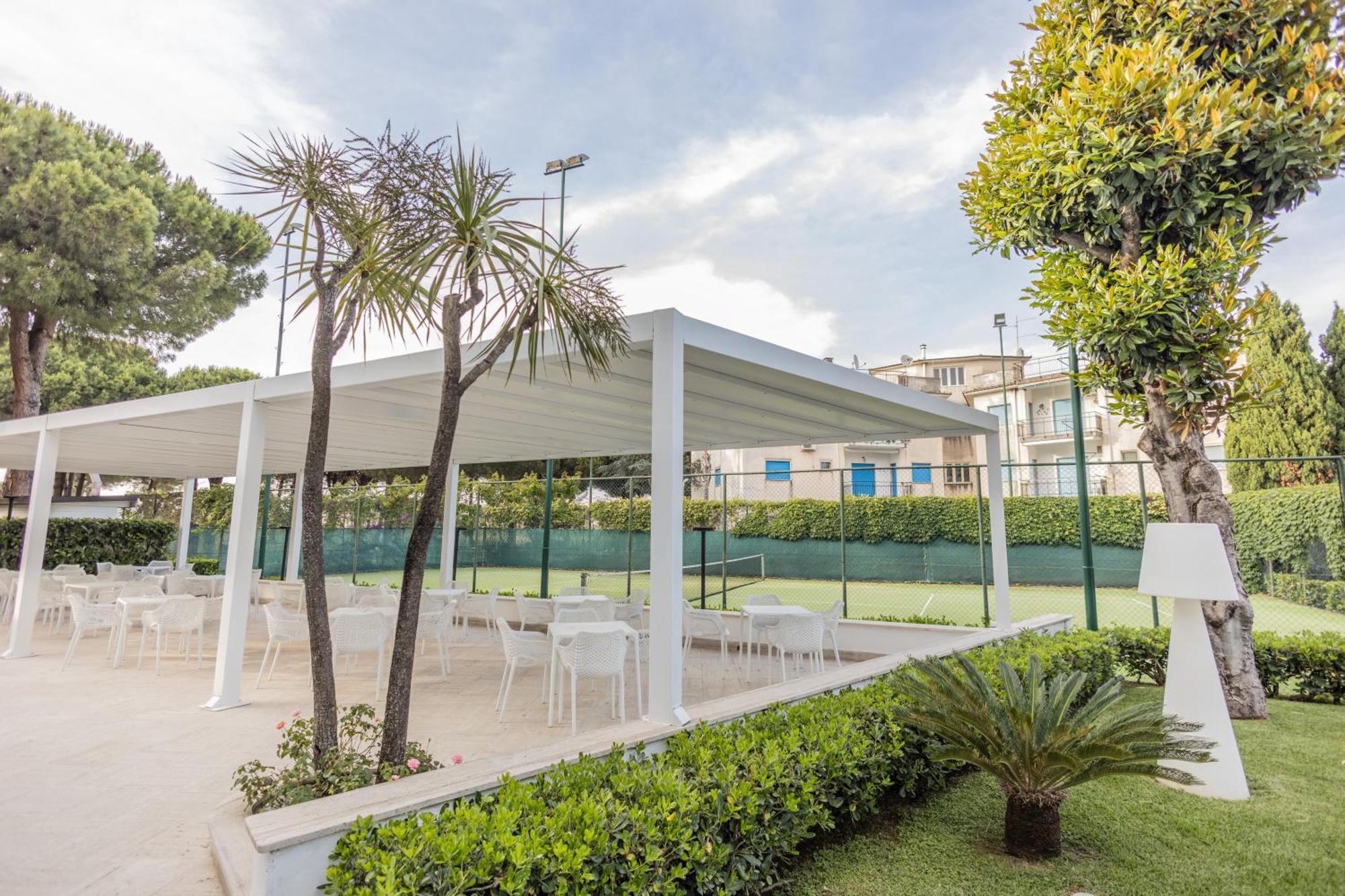 פסטום Hotel Le Palme מראה חיצוני תמונה